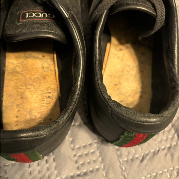 Classic Authentic Black Gucci Sneakers - Picture 7 of 16